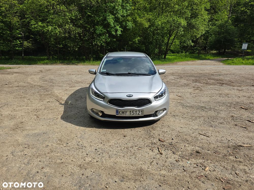 Kia Ceed 1.6 CRDi L - 1