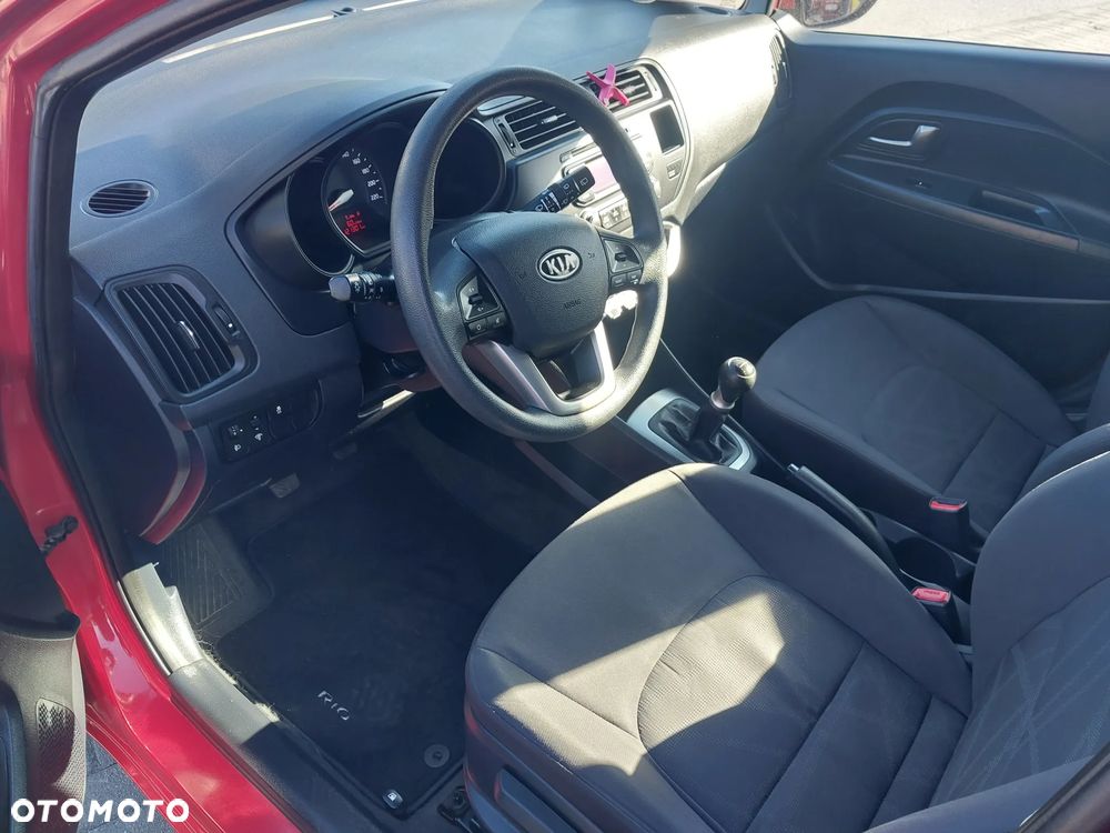 Kia Rio 1.2 XL - 6