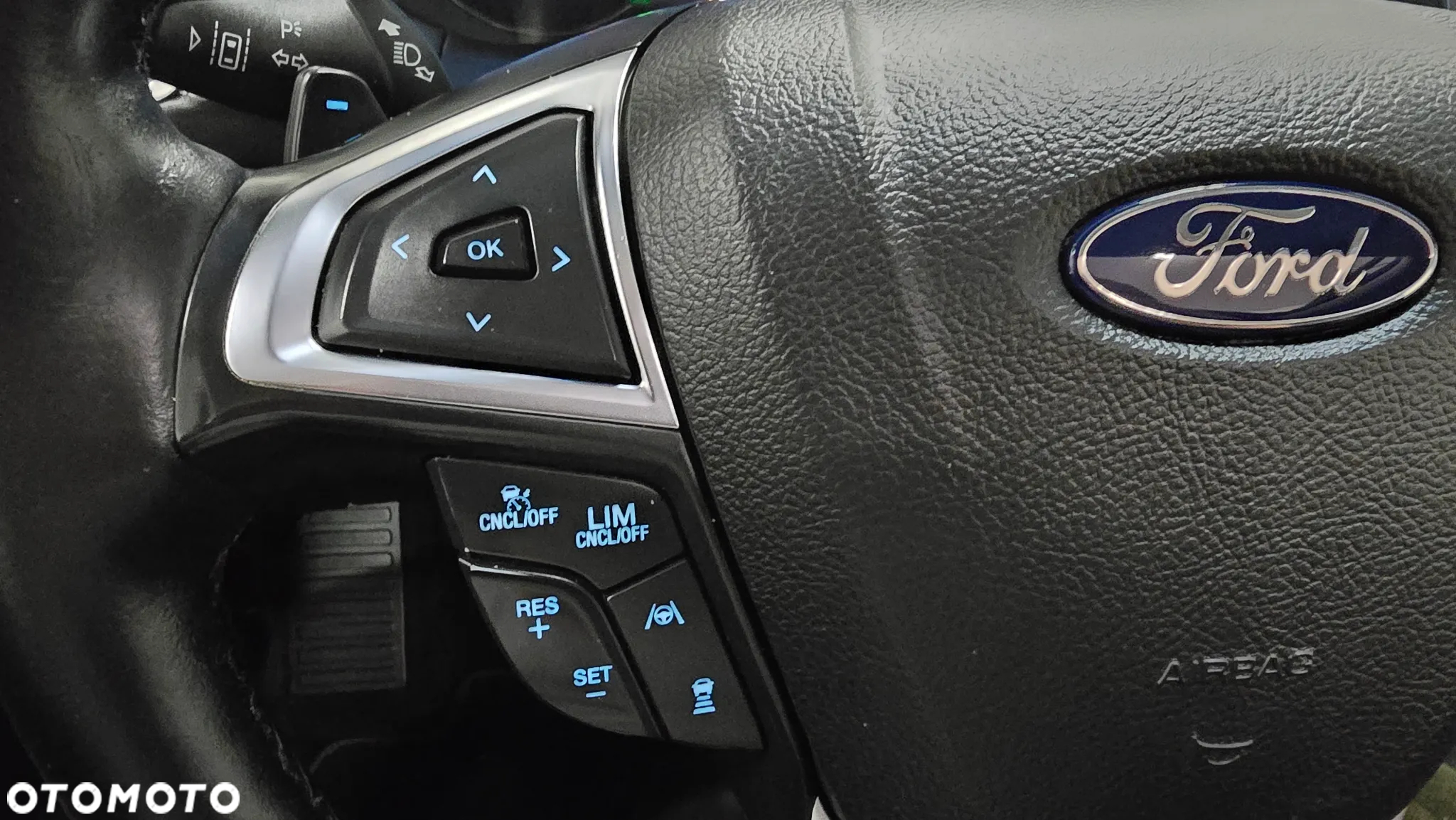 Ford Edge 2.0 EcoBlue Bi-Turbo 4x4 Vignale - 28
