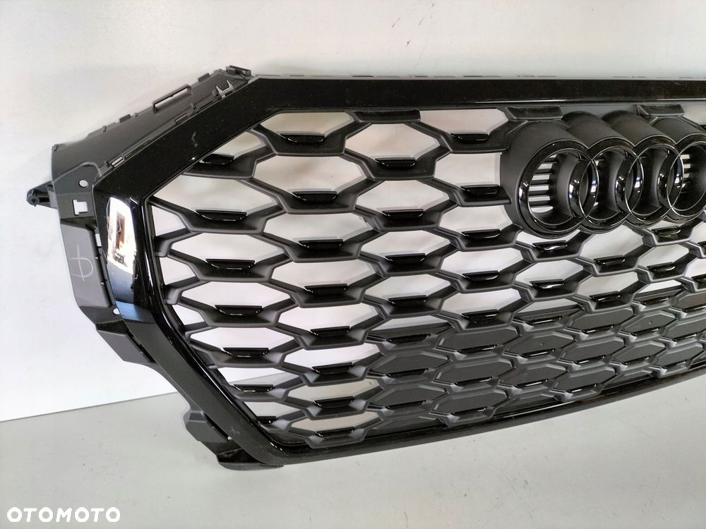 atrapa kratka grill audi q3 18- sportback s-line - 2