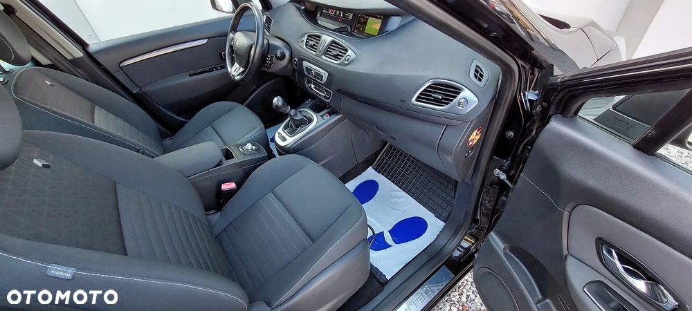 Renault Scenic 1.5 dCi Bose - 31