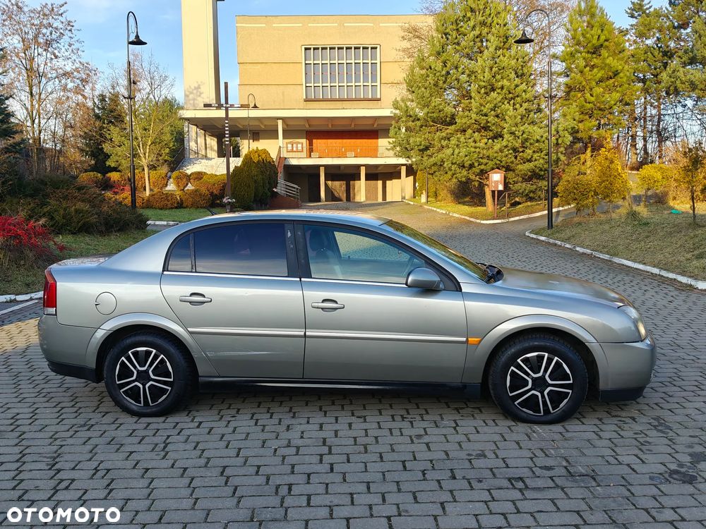 Opel Vectra 1.8 GL Young - 2