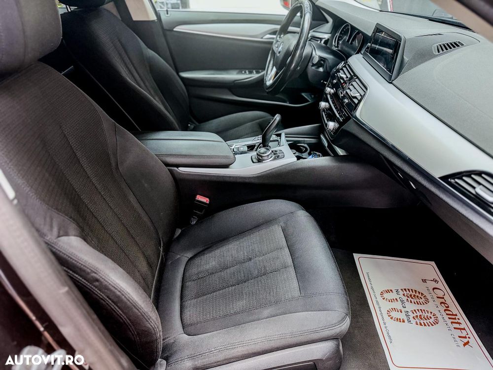 BMW Seria 5 520d xDrive Aut. - 17