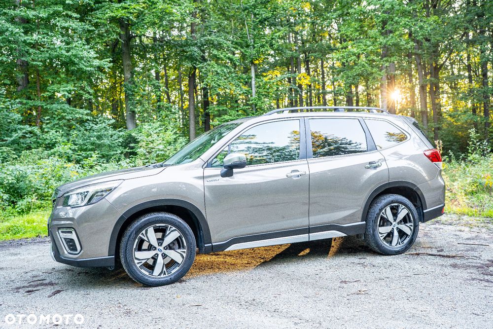 Subaru Forester 2.0i-L Platinum (EyeSight) Lineartronic - 8