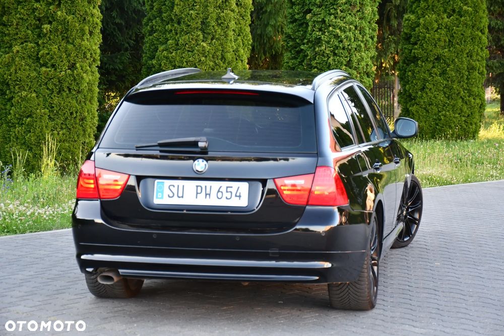 BMW Seria 3 318d - 16
