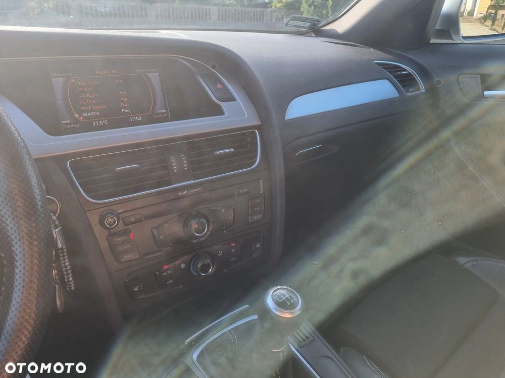 Audi A4 Avant 2.0 TDI - 10