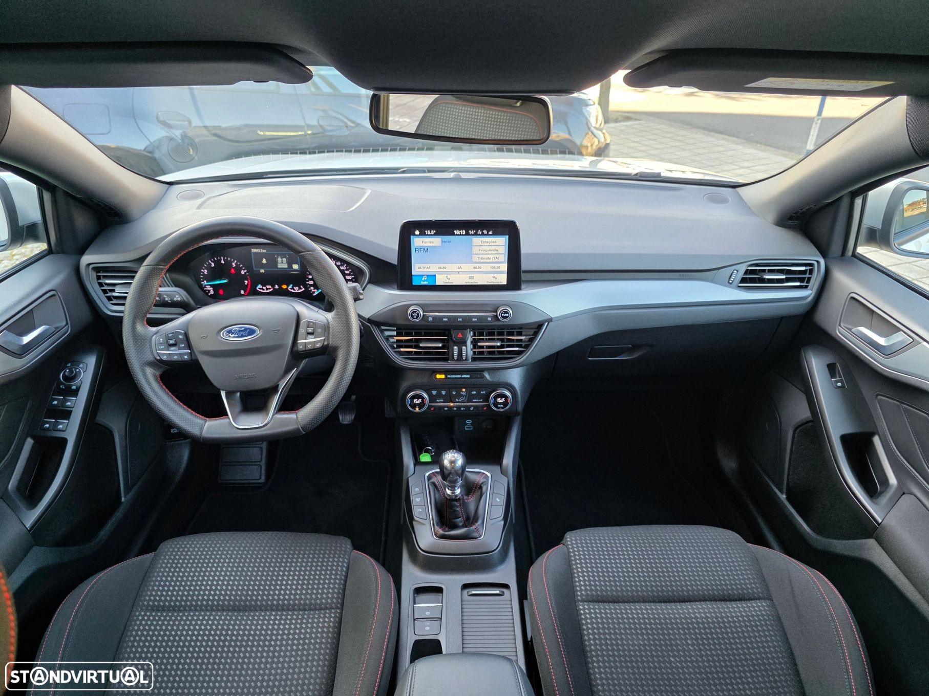 Ford Focus SW 1.0 EcoBoost MHEV ST-Line - 17
