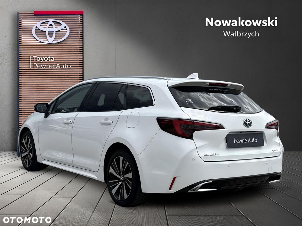 Toyota Corolla - 5