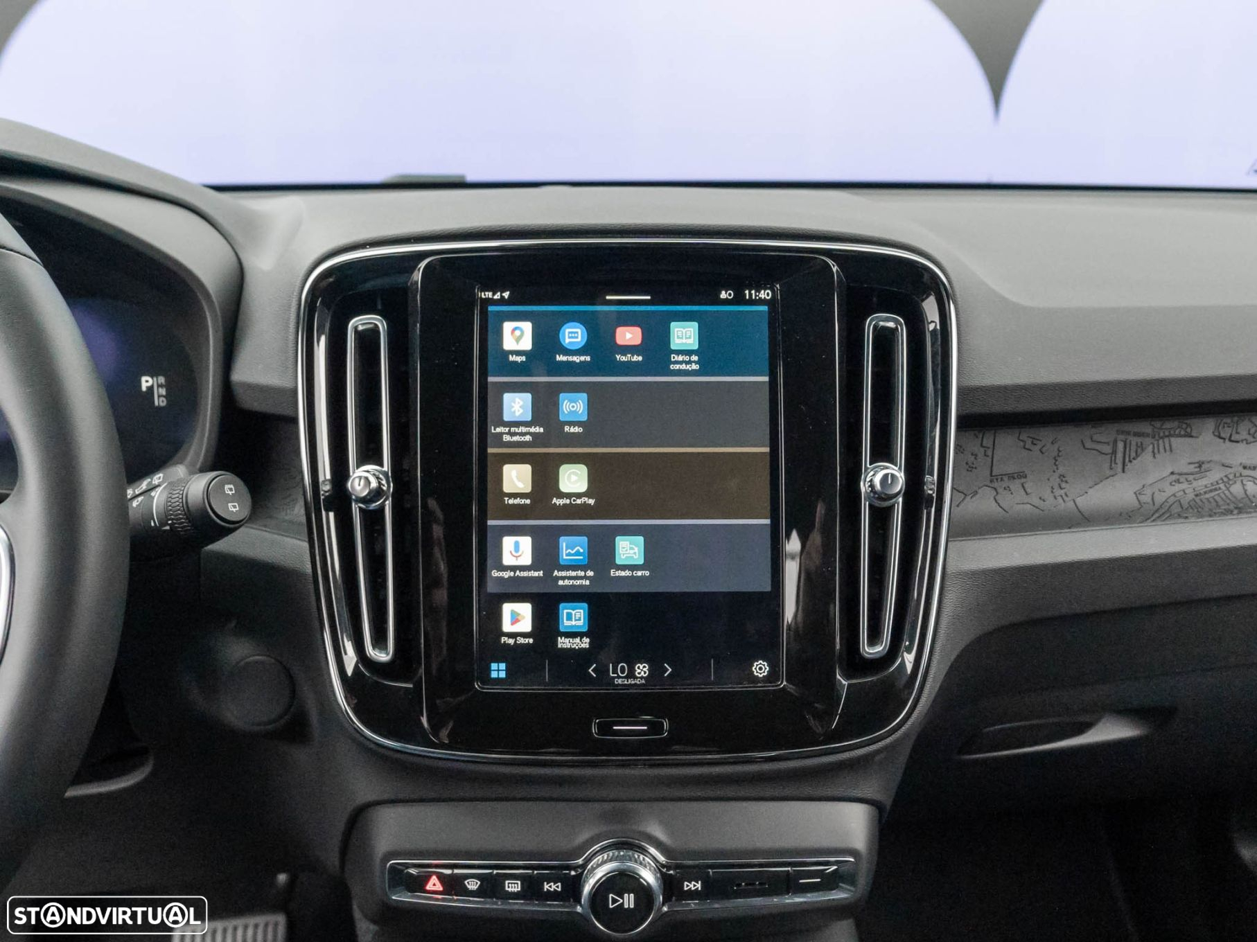 Volvo XC 40 Recharge Core - 31