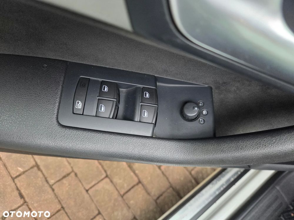 Audi A3 Sportback 1.8 TFSI Ambition - 8
