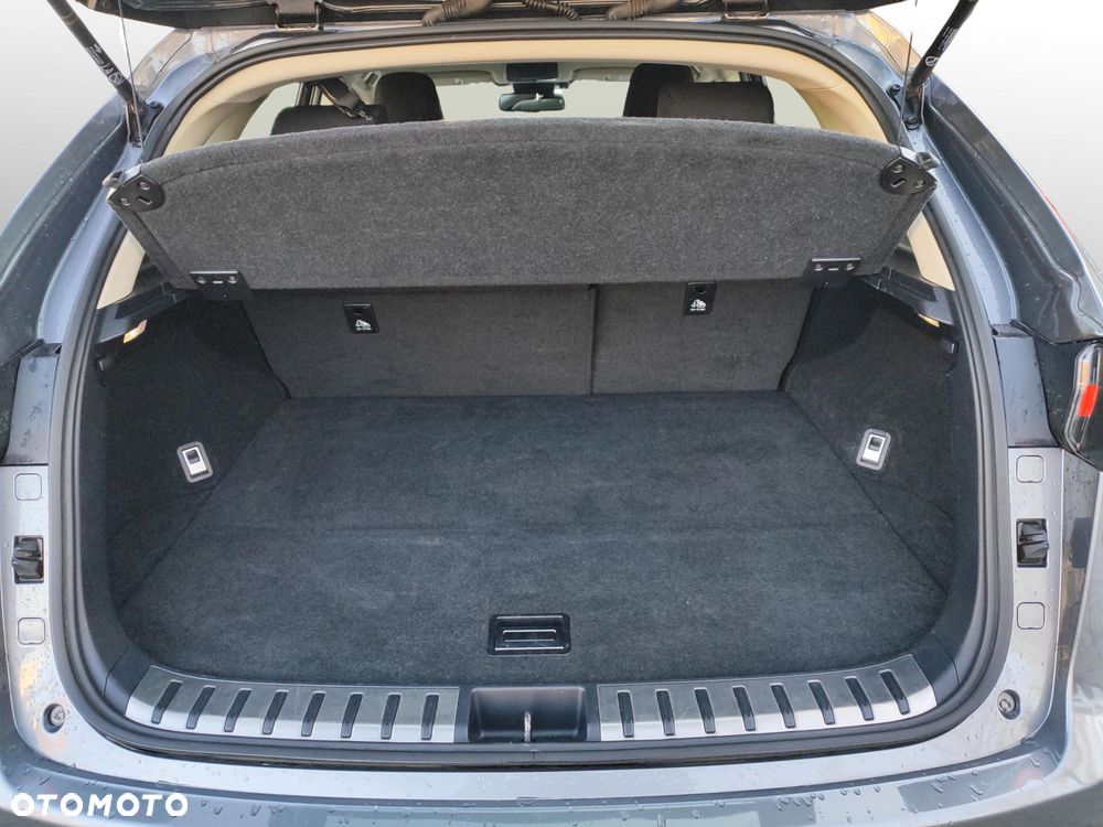 Lexus NX 300h Business Edition AWD - 22