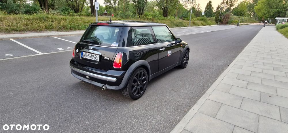 MINI ONE Standard - 4