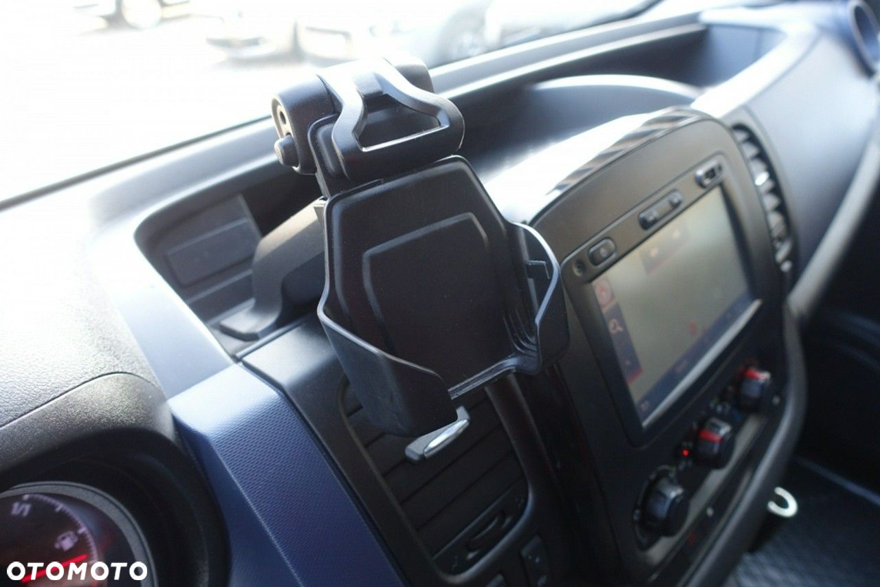 Opel Vivaro - 32