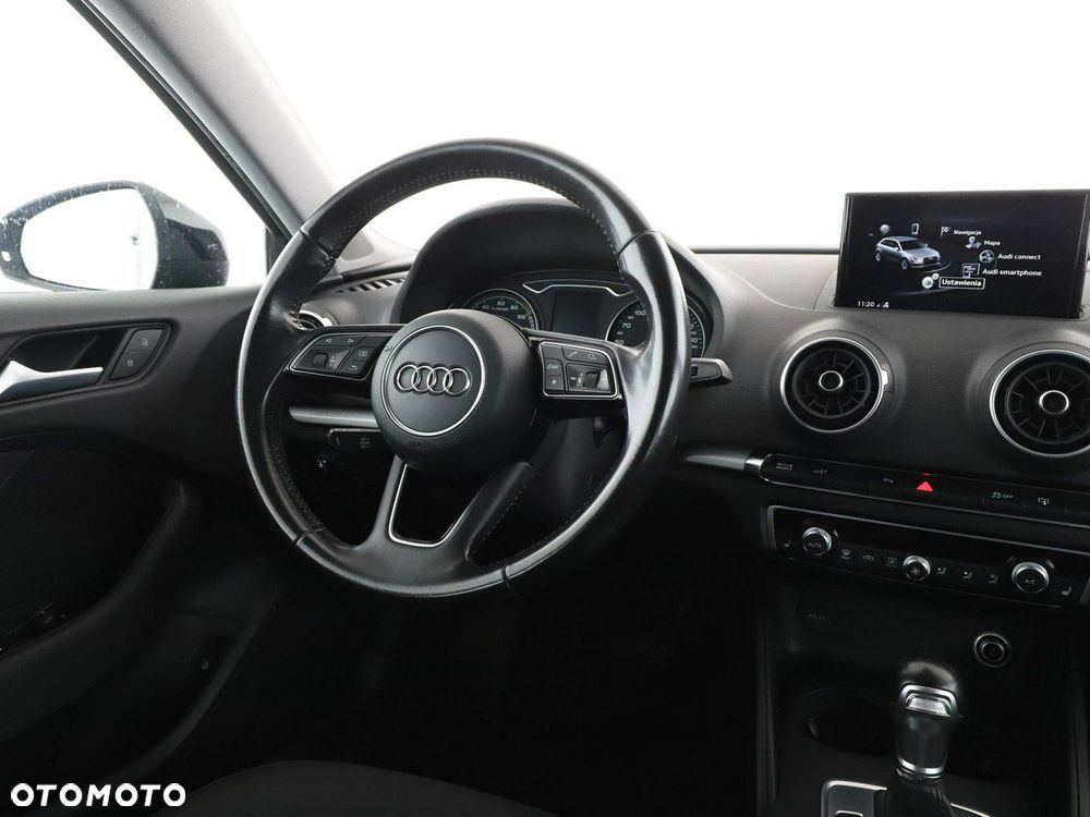 Audi A3 Sportback 40 e-tron S tronic - 17