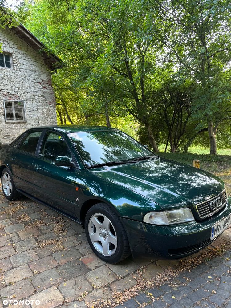 Audi A4 Limousine 2.6 - 3