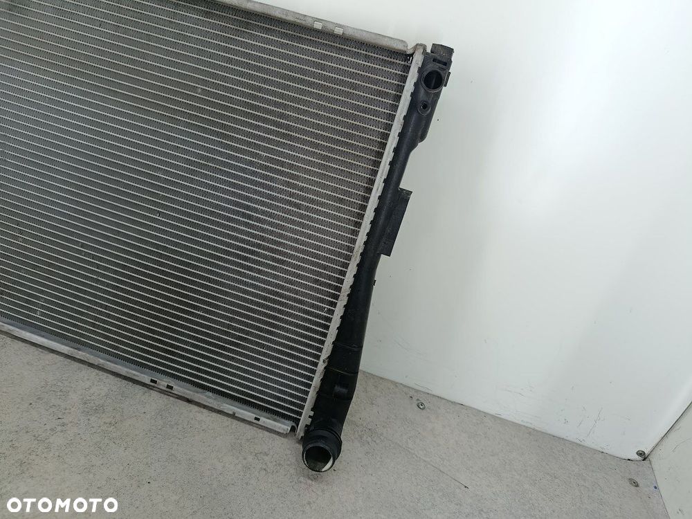 CHŁODNICA WODY BMW 3 E46 6078411E  4685630004 1.9 8V 318i - 3