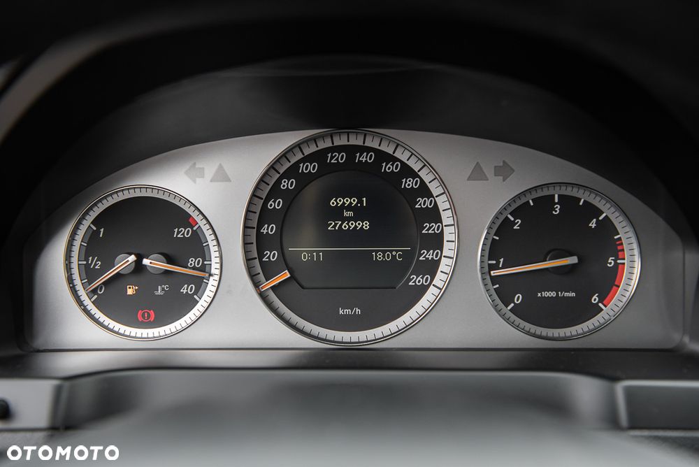 Mercedes-Benz Klasa C 200 CDI DPF Avantgarde - 19