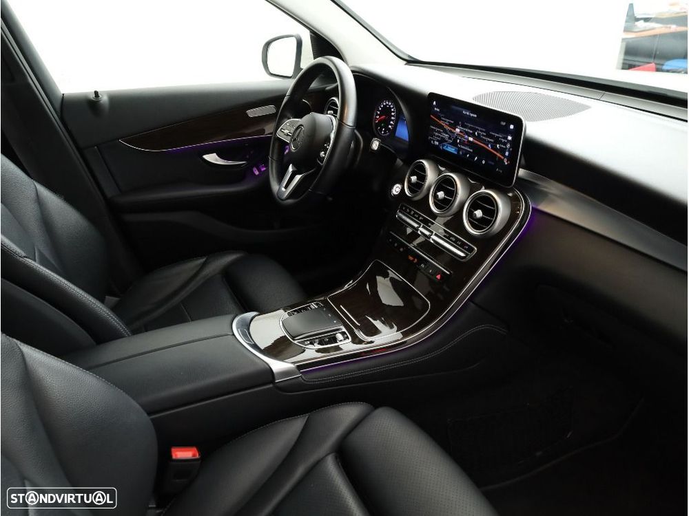 Mercedes-Benz GLC 200 d 4Matic — fotografia 14