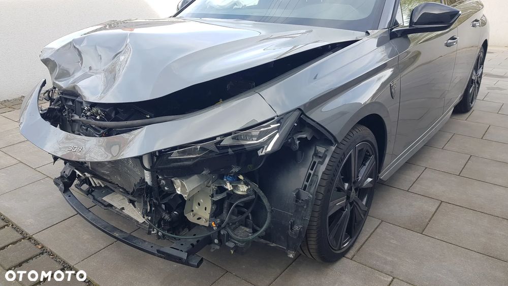Peugeot 308 - 32