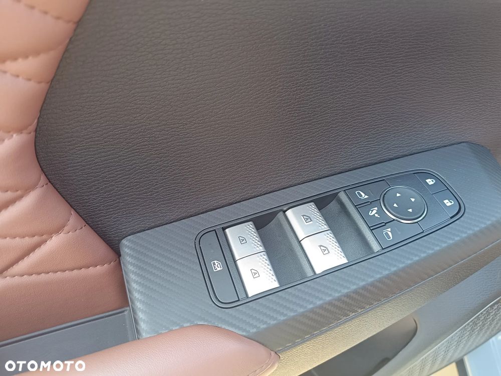 Mitsubishi Outlander Instyle Plus - 12