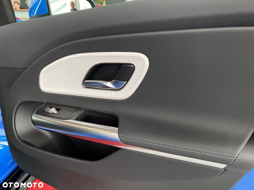 Mercedes-Benz CLA - 19