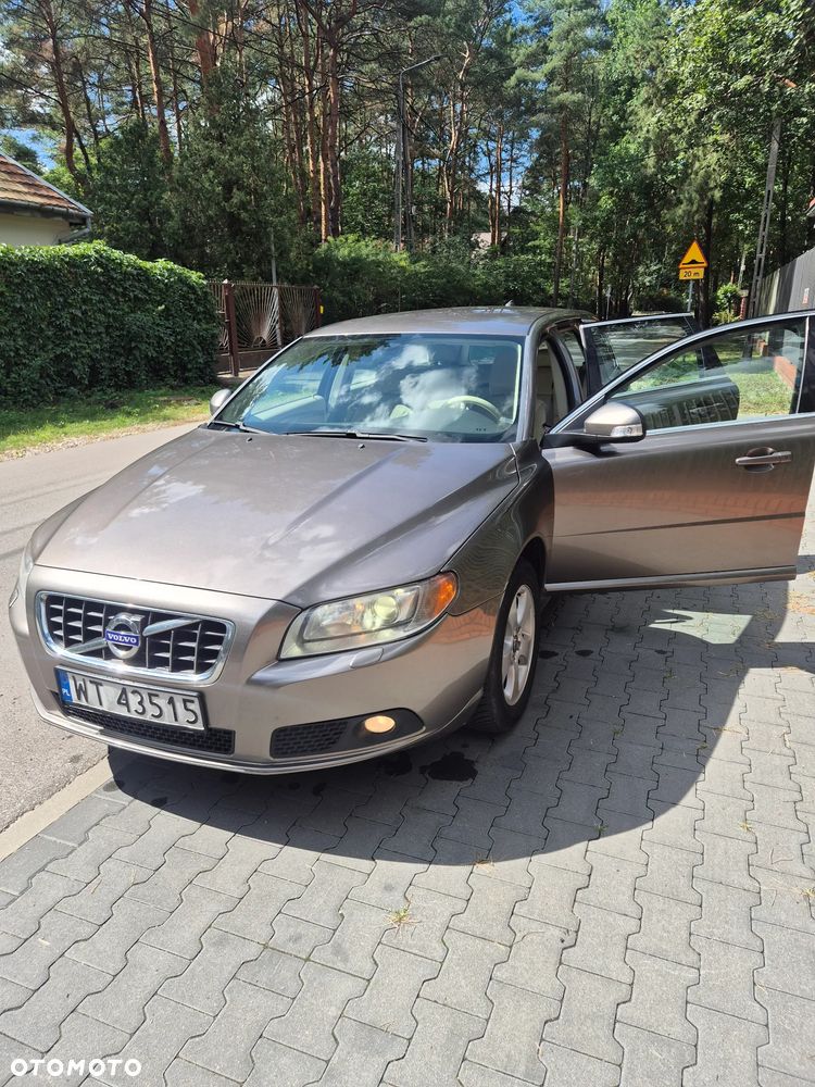 Volvo V70 2.0D Momentum - 2