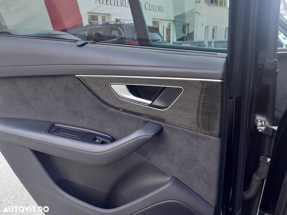 Audi Q7 3.0 45 TDI quattro Tiptronic Basic - 16