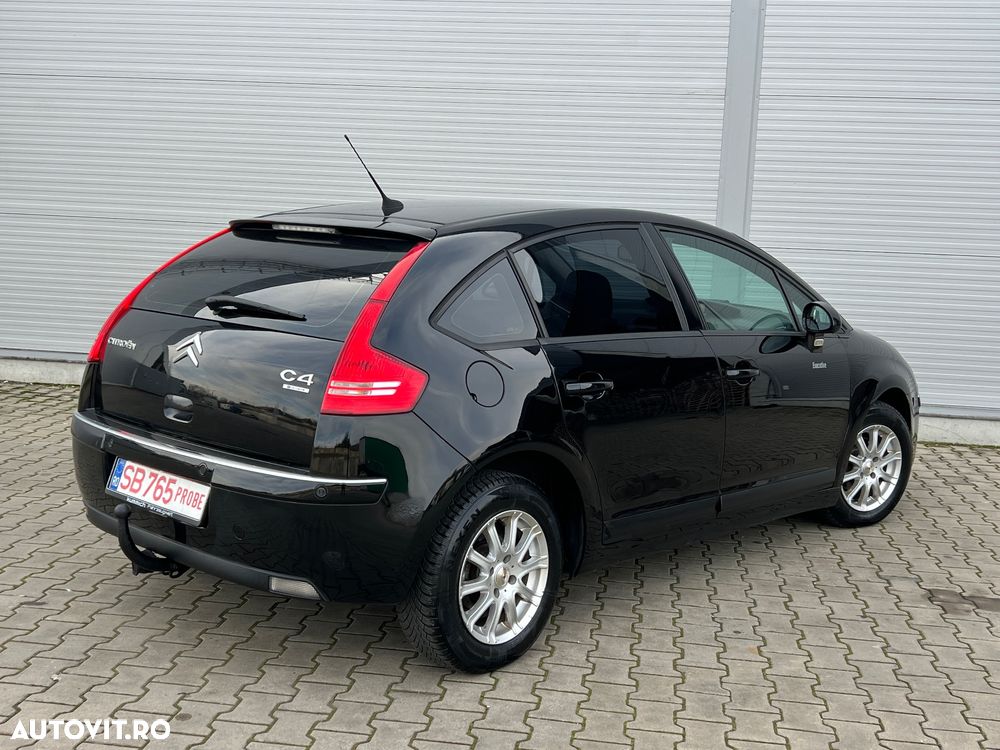 Citroën C4 VTi 120 Exclusive - 3