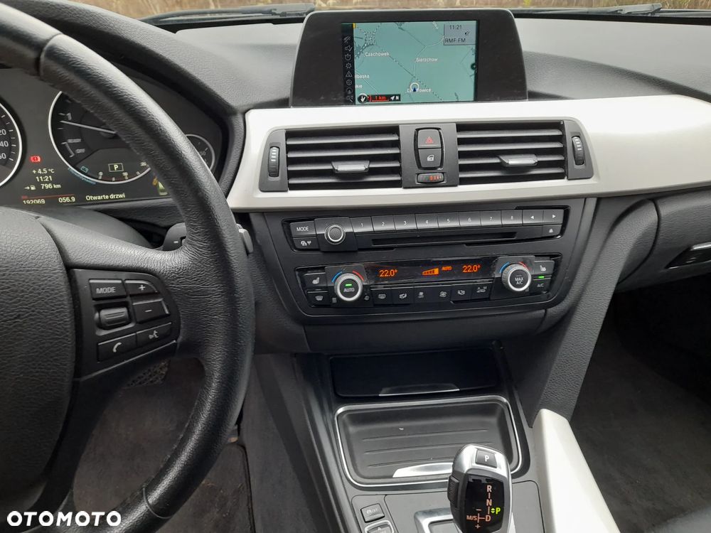 BMW Seria 3 316d Sport Line Shadow - 8