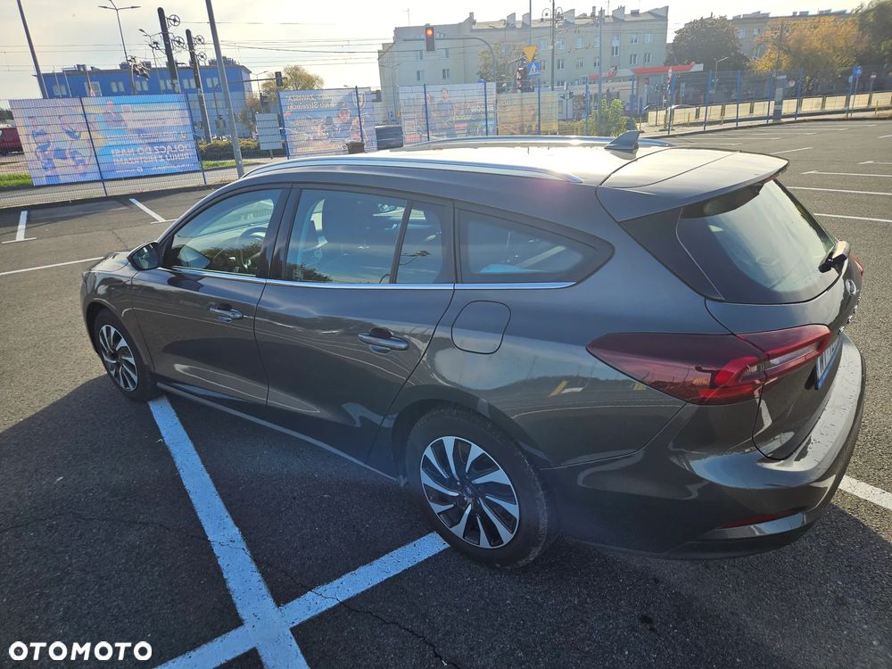 Ford Focus 2022 photo 5