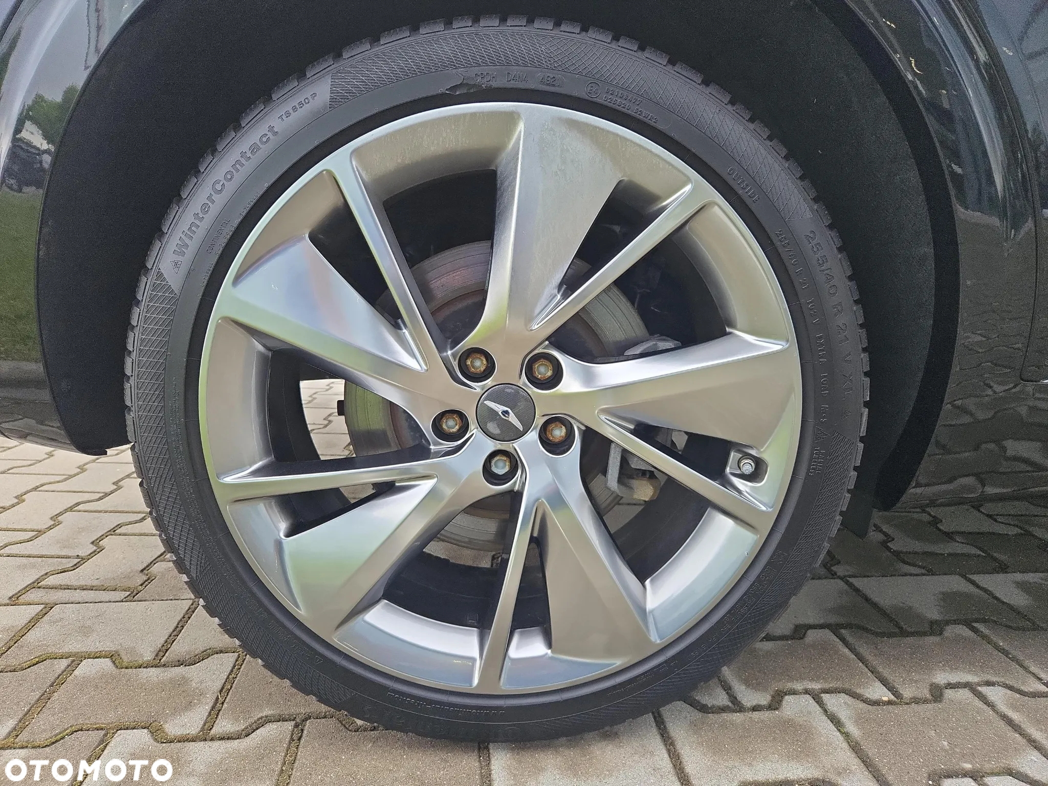 Genesis GV70 2.5T AWD AT8 Luxury Line - 18