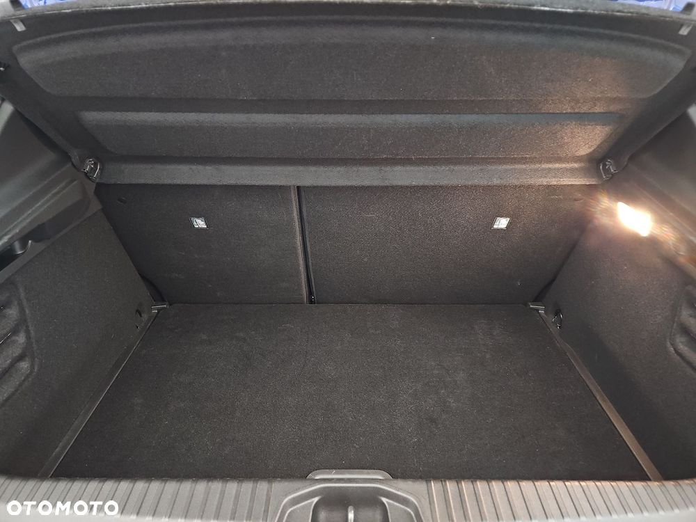 Renault Clio 1.0 TCe Evolution - 27