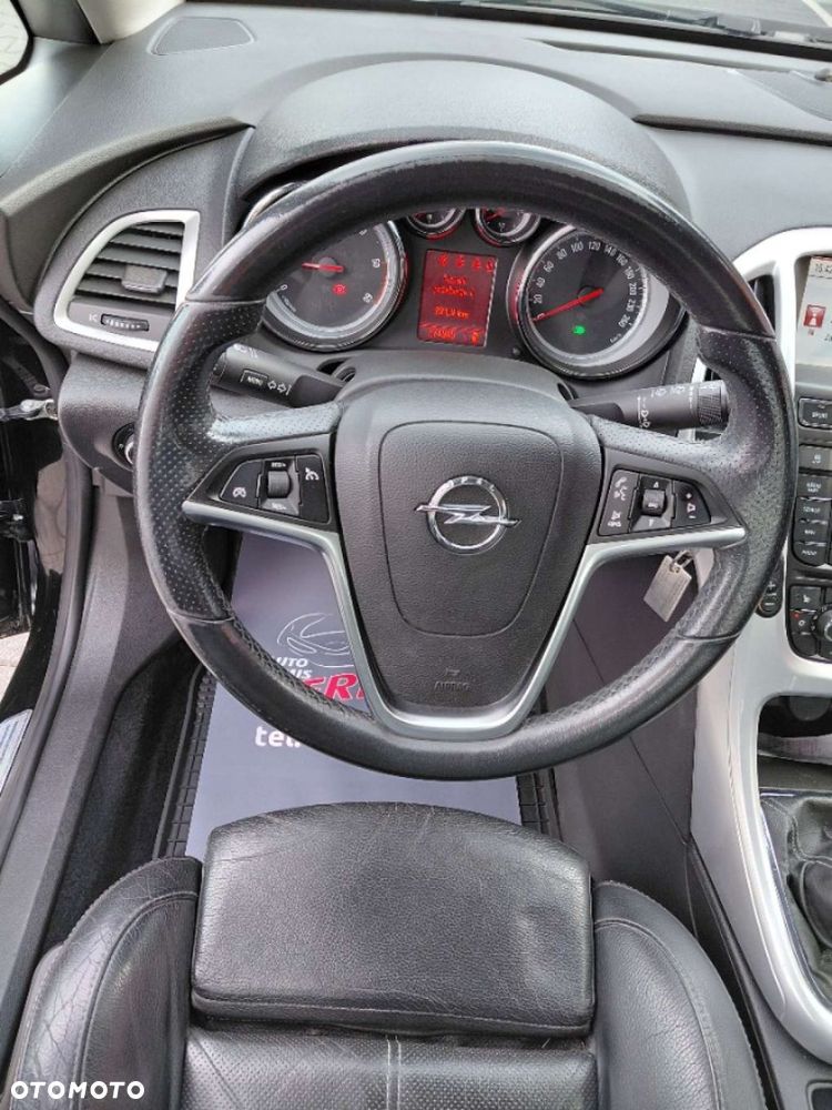 Opel Astra - 11