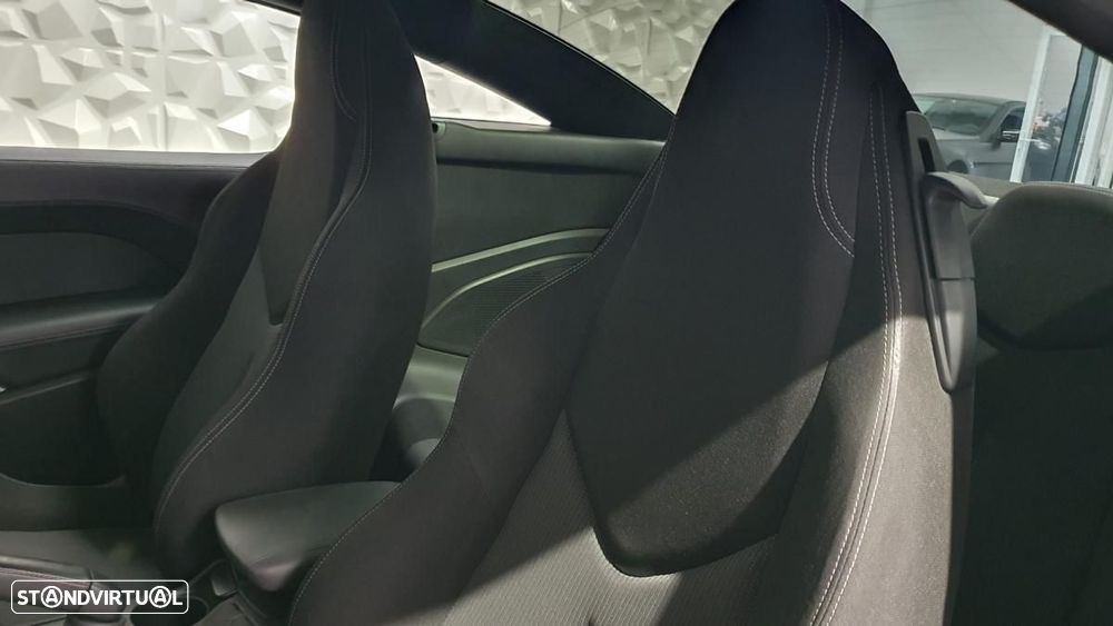 Peugeot RCZ 1.6 THP - 23