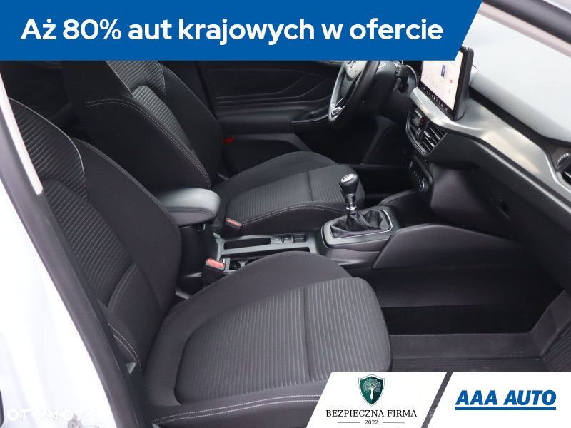 Ford Focus SW - 11