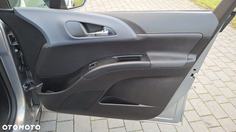 Opel Meriva 1.4 Edition - 26