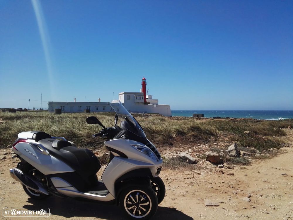 Peugeot Métropolis - 4