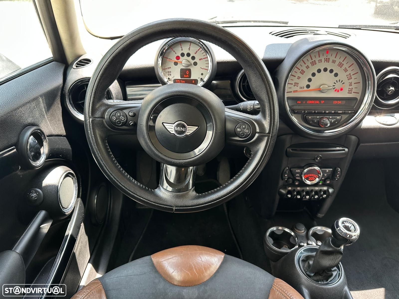 MINI 3 Portas Cooper D - 14