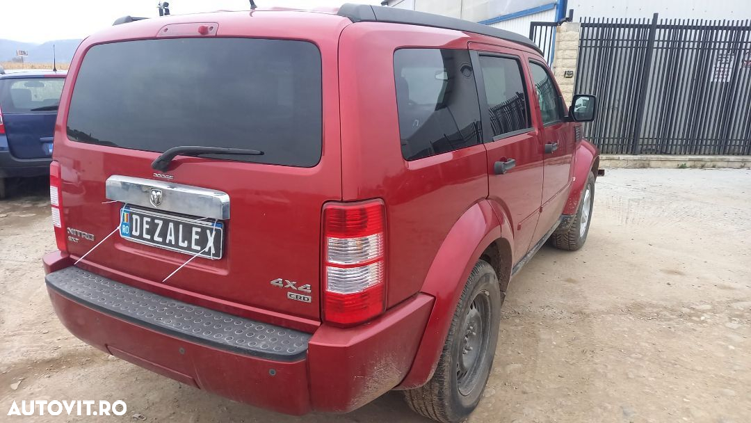 Dezmembrări Dodge Nitro 2.8 CRDi 4X4 an 2007 177cp - 4