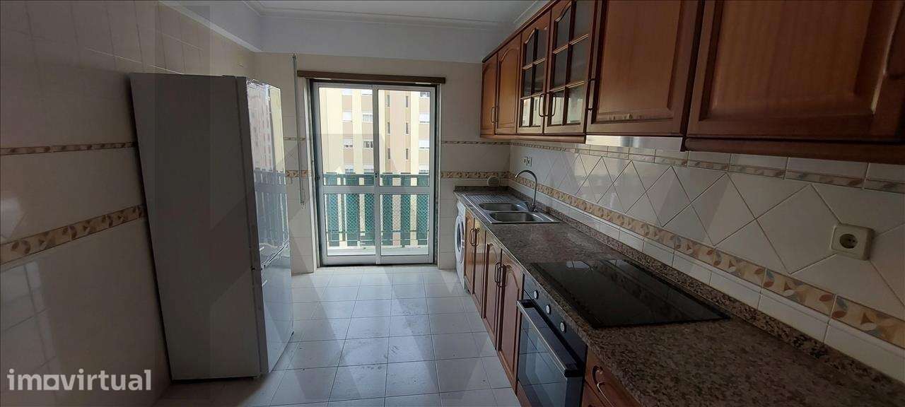 Apartamento T3 no Carregado - Grande imagem: 5/12