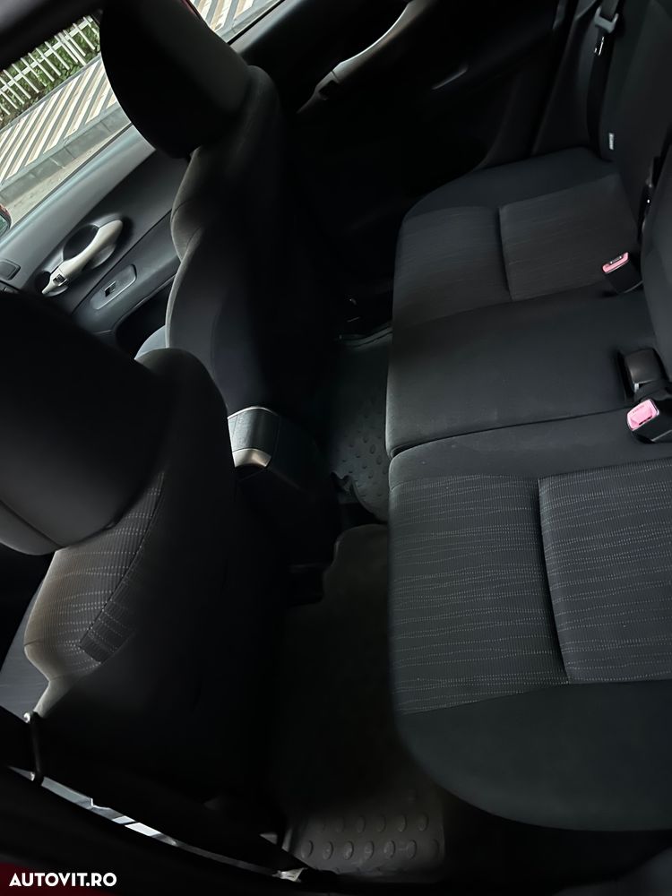 Toyota Auris - 15