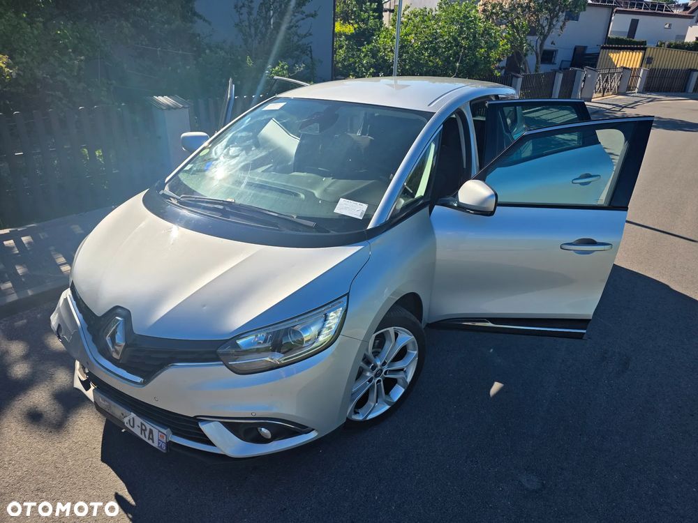Renault Grand Scenic BLUE dCi 120 EDC LIMITED - 15