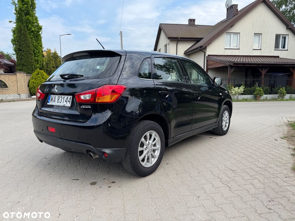 Mitsubishi ASX - 9