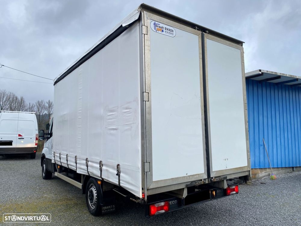 Iveco Daily 35S14 (4100WB) 3.5T Caixa de Lona Tautliner - 4