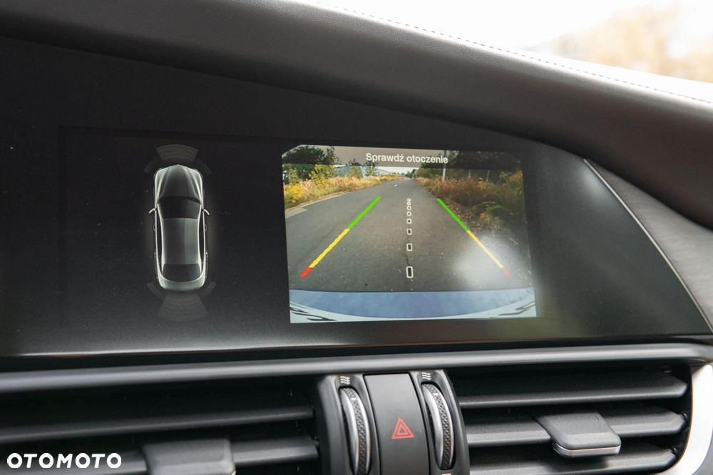 Alfa Romeo Giulia 2.0 Turbo Veloce Q4 - 31