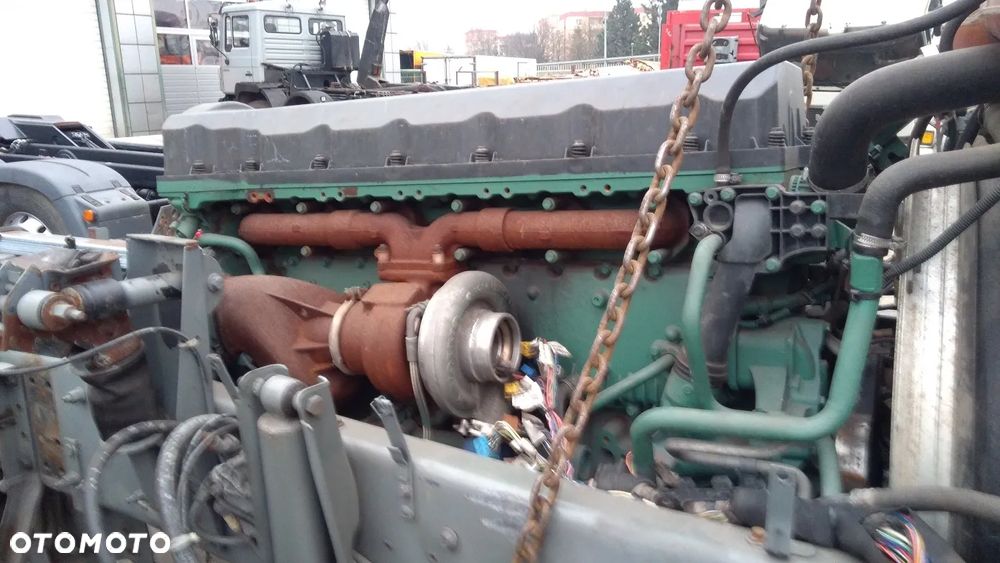 SILNIK VOLVO FH FM 400 E5 D13A - 2