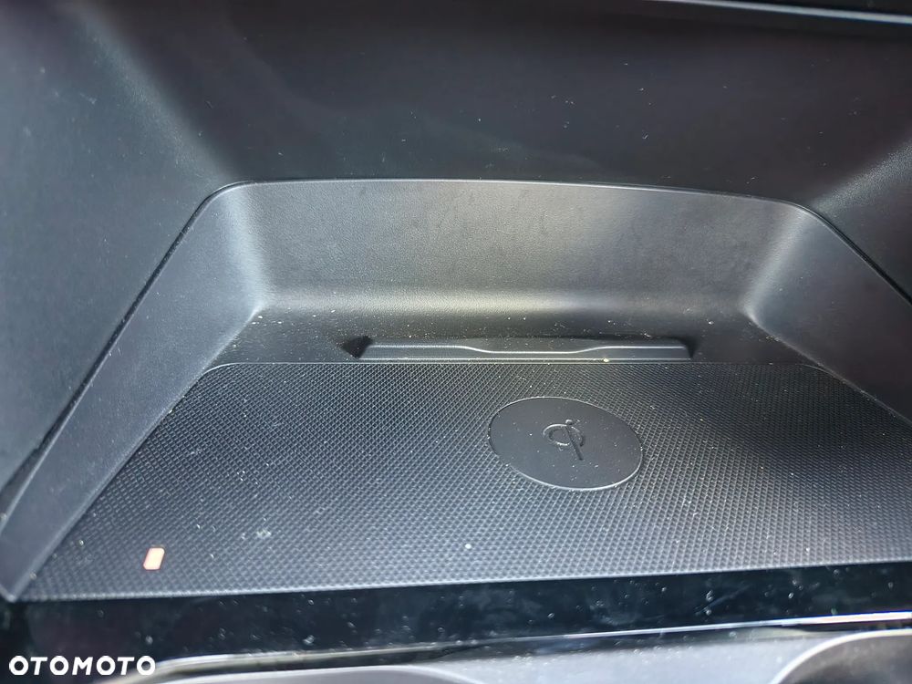 Mazda 3 SKYACTIV-G 2.0 M-Hybrid - 8