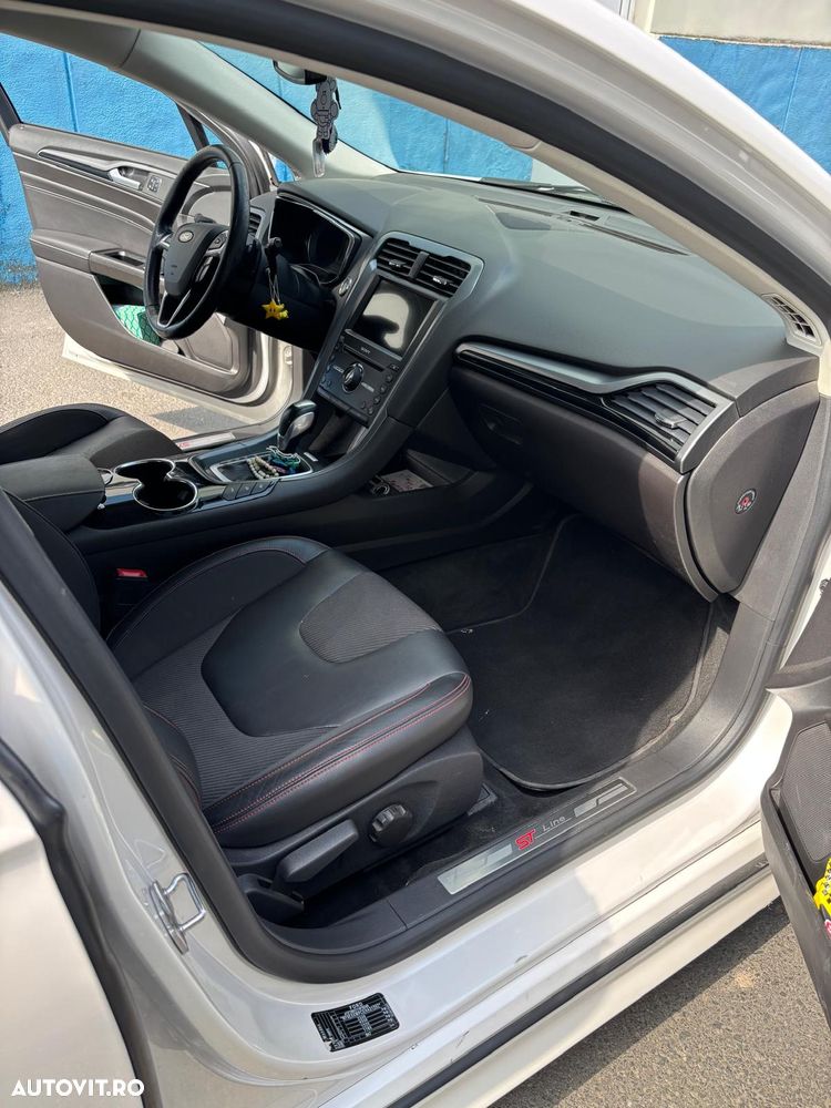 Ford Mondeo 2.0 TDCi Powershift ST Line High - 7