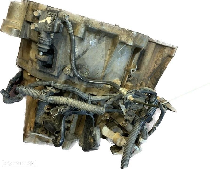 CAIXA VELOCIDADES NISSAN X-TRAIL 2003 -8H5 - 4