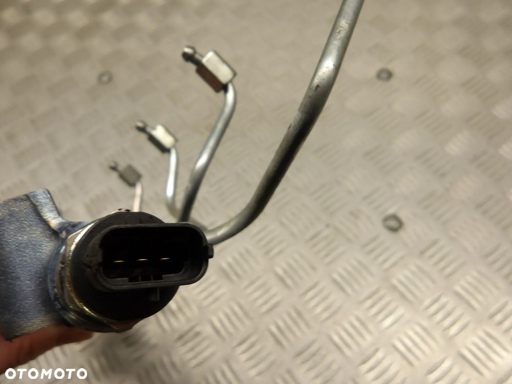 HYUNDAI TUCSON I 04-10 2.0 CRDI 4X4 LISTWA WTRYSKOWA 31400-27400 - 5